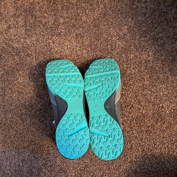 Ariat Women's Fuse athletic shoe in a turquoise and gray ombre mesh design. - Picture 3 of 9